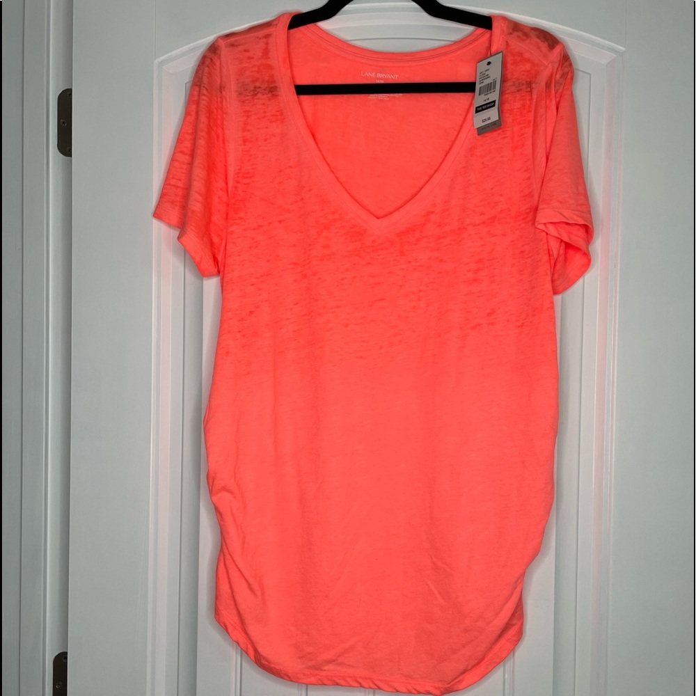 NWT Lane Bryant BRIGHT s/s burnout vneck tee Size 14/16